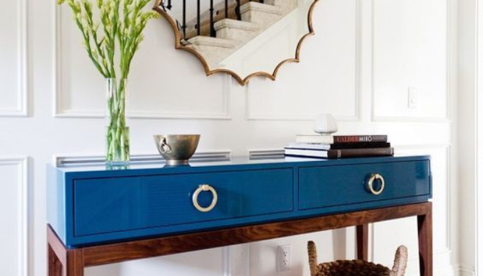 Decor Thoughtful Finishing Touches / How To Decorate A Console table