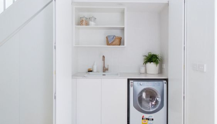 Laundry Room under Indoor Stair / Ideas For Storage under Indoor Stair
