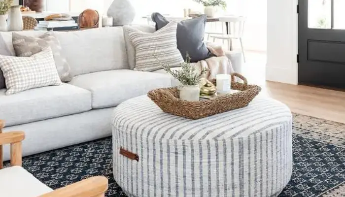decor with Ottoman / How to decor Reclining sofa set ?