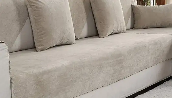 Decor With Couch Slipcovers / How to decor Reclining sofa set ?