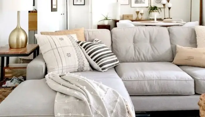decor with blankets / How to decor Reclining sofa set ?