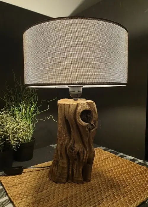decor with Modern Rustic Wood Lamp /  how to decor a table with a wooden table lamp ? 