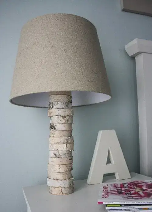 decor with Stacked Wooden Lamp / how to decor a table with a wooden table lamp ?