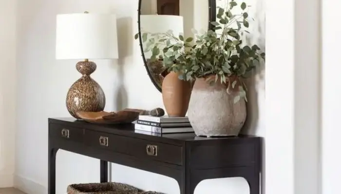 decor with A CONSOLE TABLE / how to decor your house entryway with storage ?