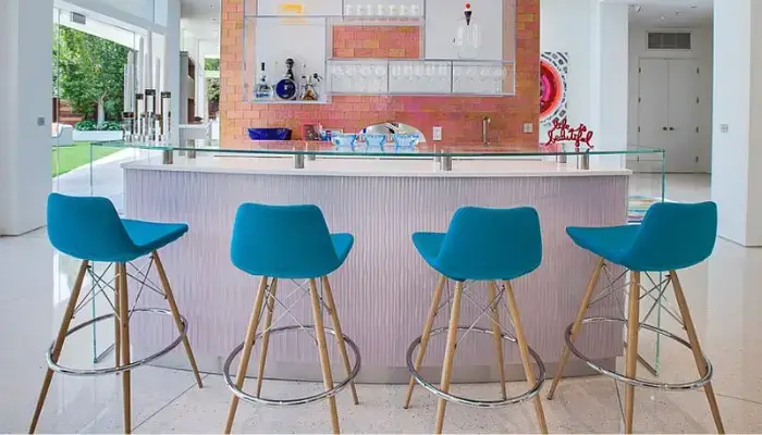 4. decor with blue light bar stools / how to decor a kitchen with bar stools?