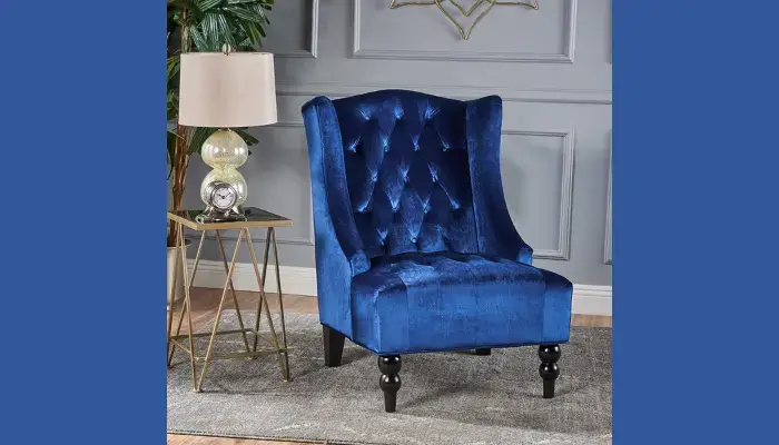 High-Back Velvet Club accent chair / Best accent chairs 