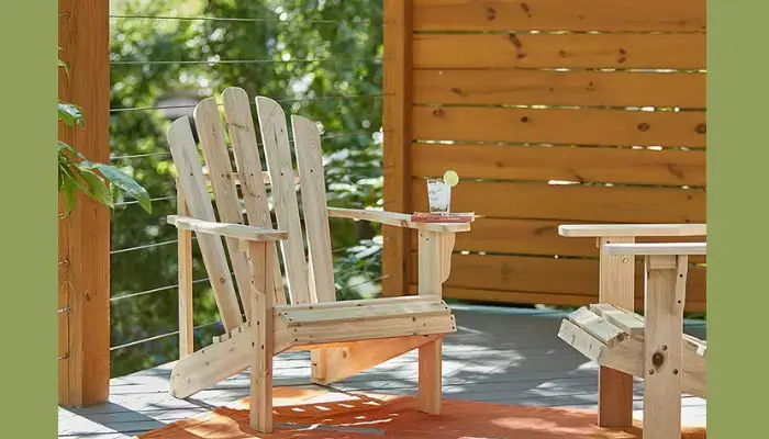Westport Wooden Outdoor Adirondack Chair / Best Folding Wooden Adirondack Chairs