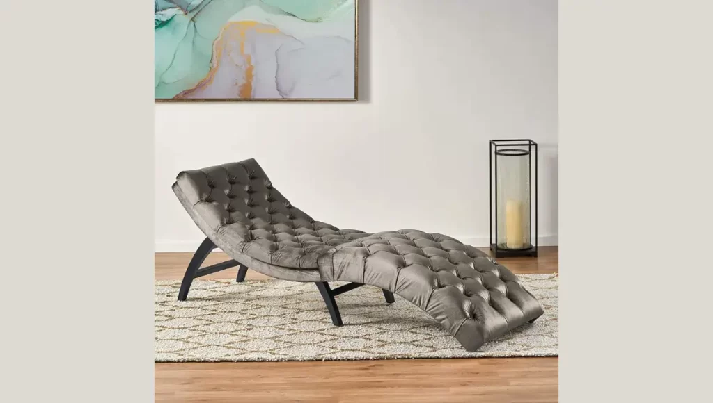 Tufted Velvet Chaise Lounge chair / Best chaise lounge chairs for Indoor Relaxation