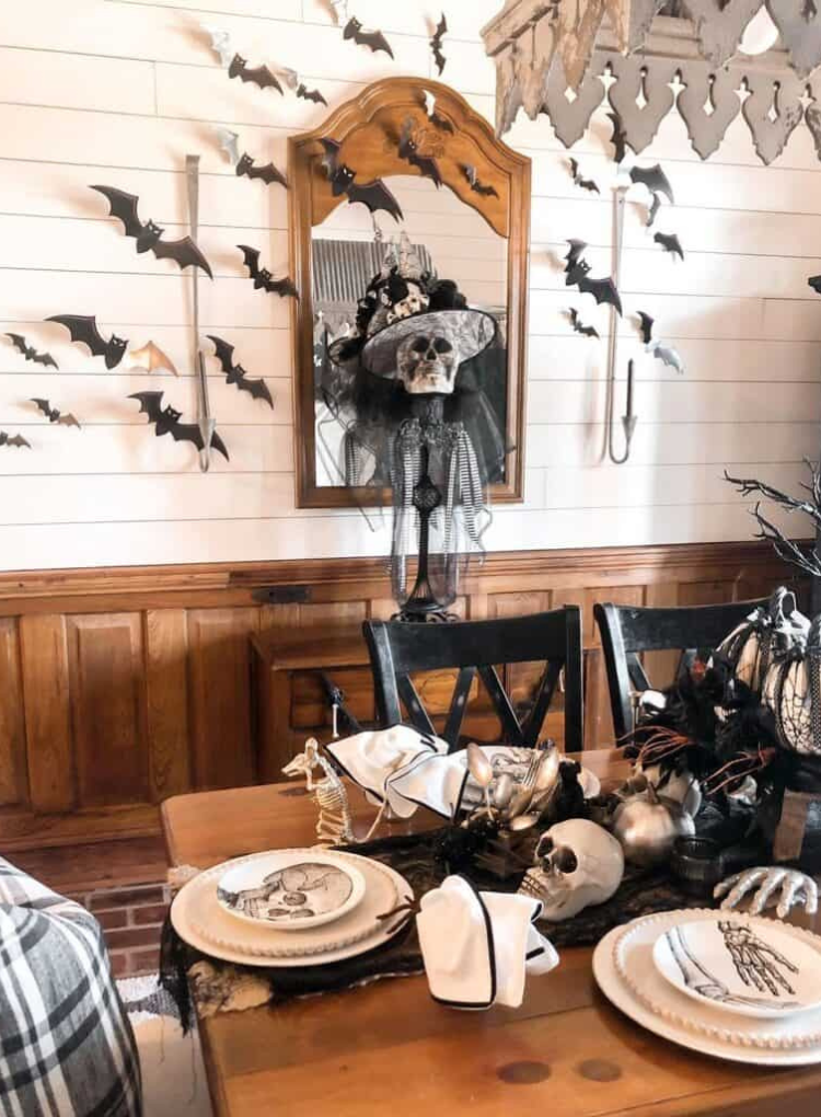 Halloween Dining Table Décor Ideas