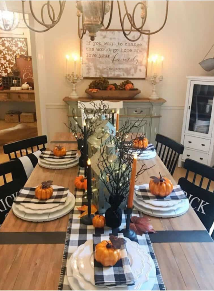 Halloween Dining Table Décor Ideas