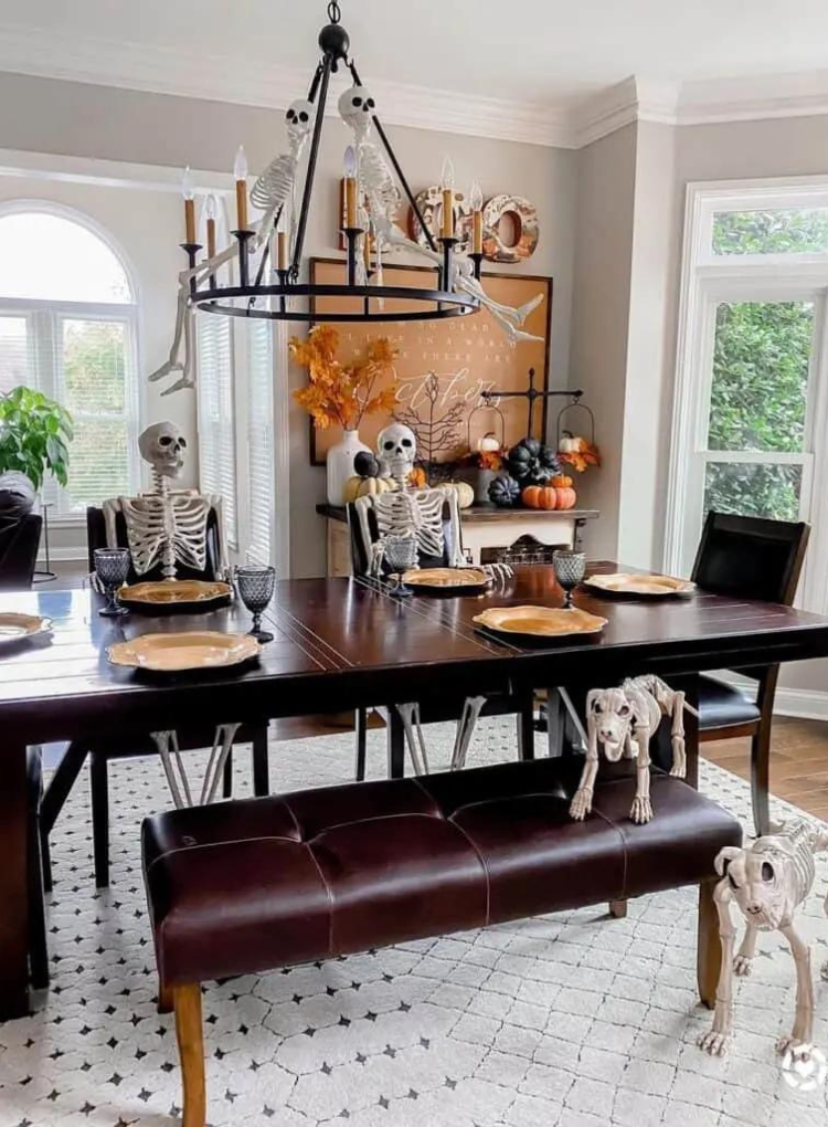 Halloween Dining Table Décor Ideas