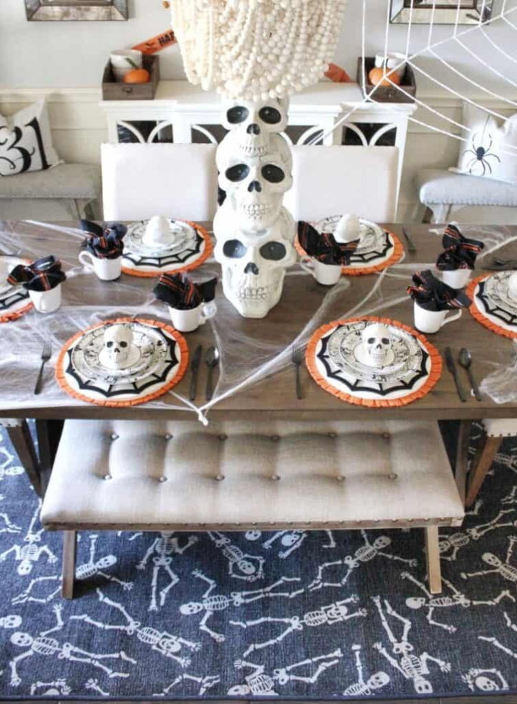 Halloween Dining Table Décor Ideas