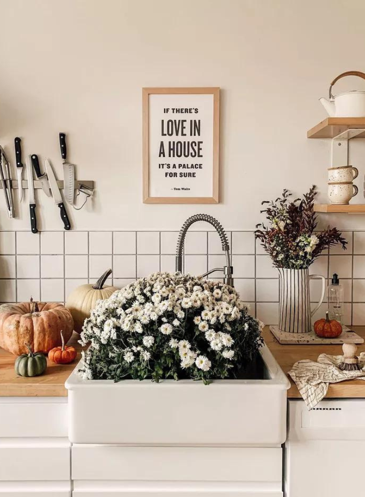 Unique Fall Kitchen Decor Ideas