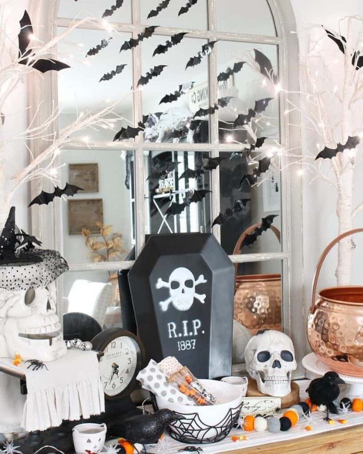 Halloween Kitchen Décor