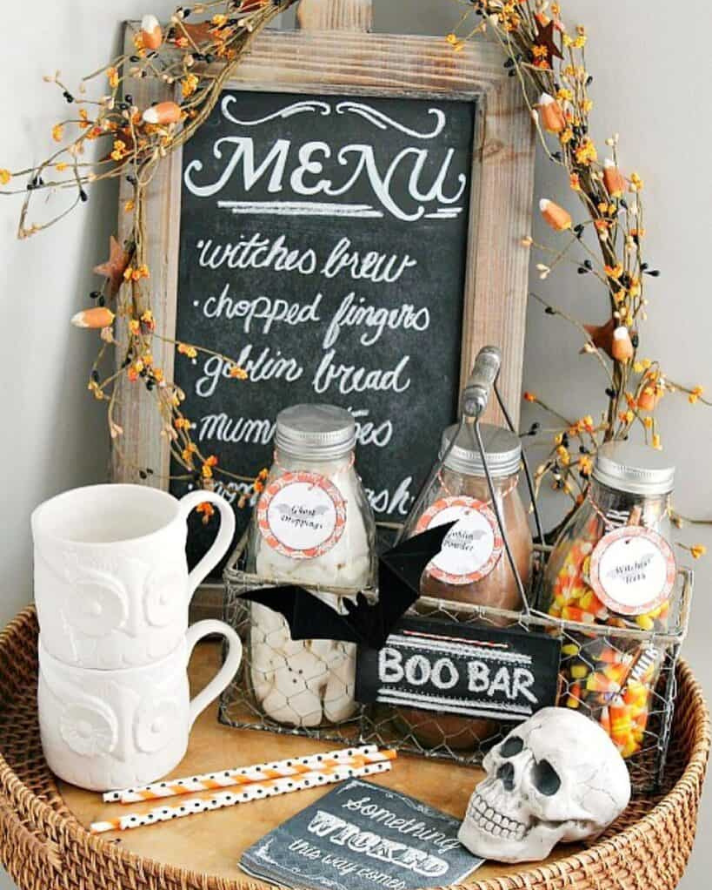 Halloween Kitchen Décor