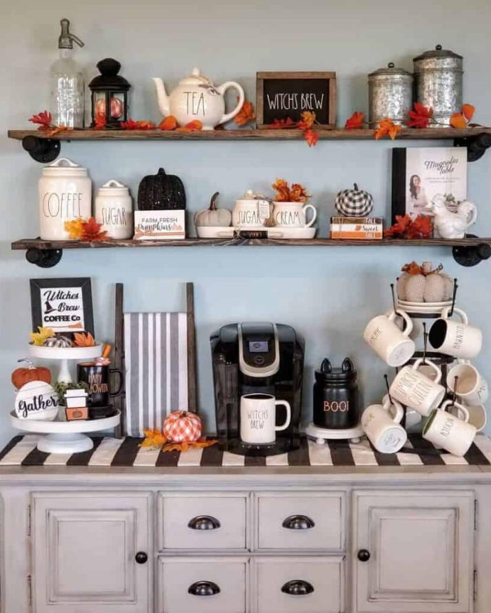 Halloween Kitchen Décor