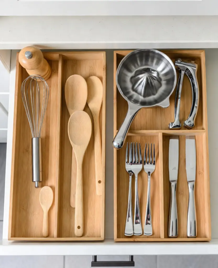 10 Simple Kitchen Upgrades That Make Your Space Look Classy, Organized & Super Practical 7 Simple Kitchen Upgrades / Add Drawer Organizers to Control Kitchen Chaos